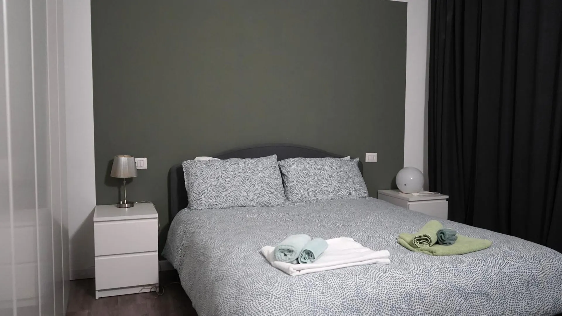 Appartement Navigli-Darsena In The Heart Of The City Milaan